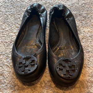 Tory Burch Flats in Black- Size 9.5